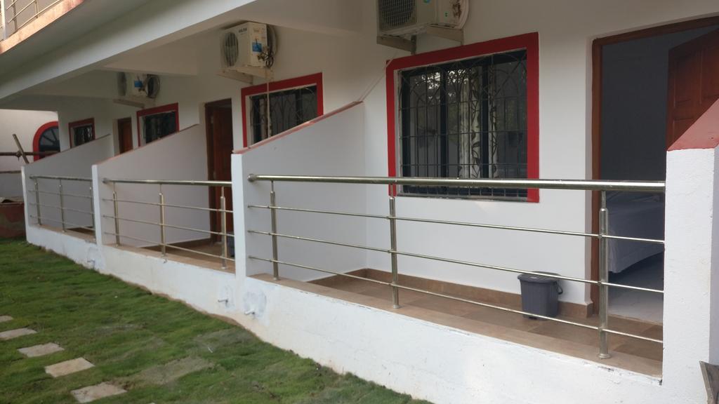 Hotel Mj Beach Resort Бага Екстер'єр фото