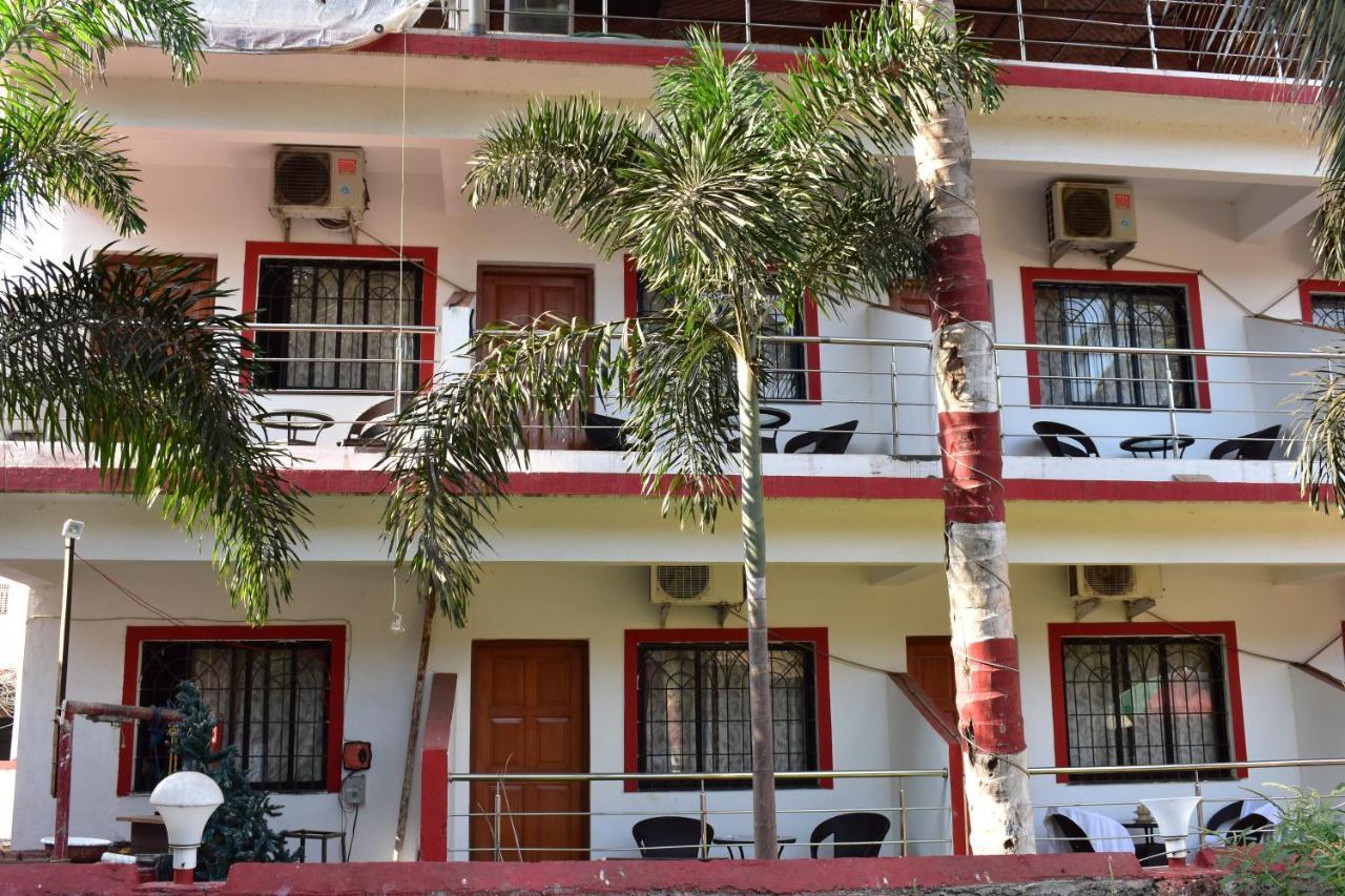 Hotel Mj Beach Resort Бага Екстер'єр фото